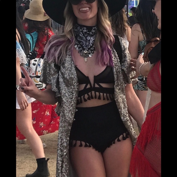 Georgia peach living in sunny San Diego - Picture 5 of 7